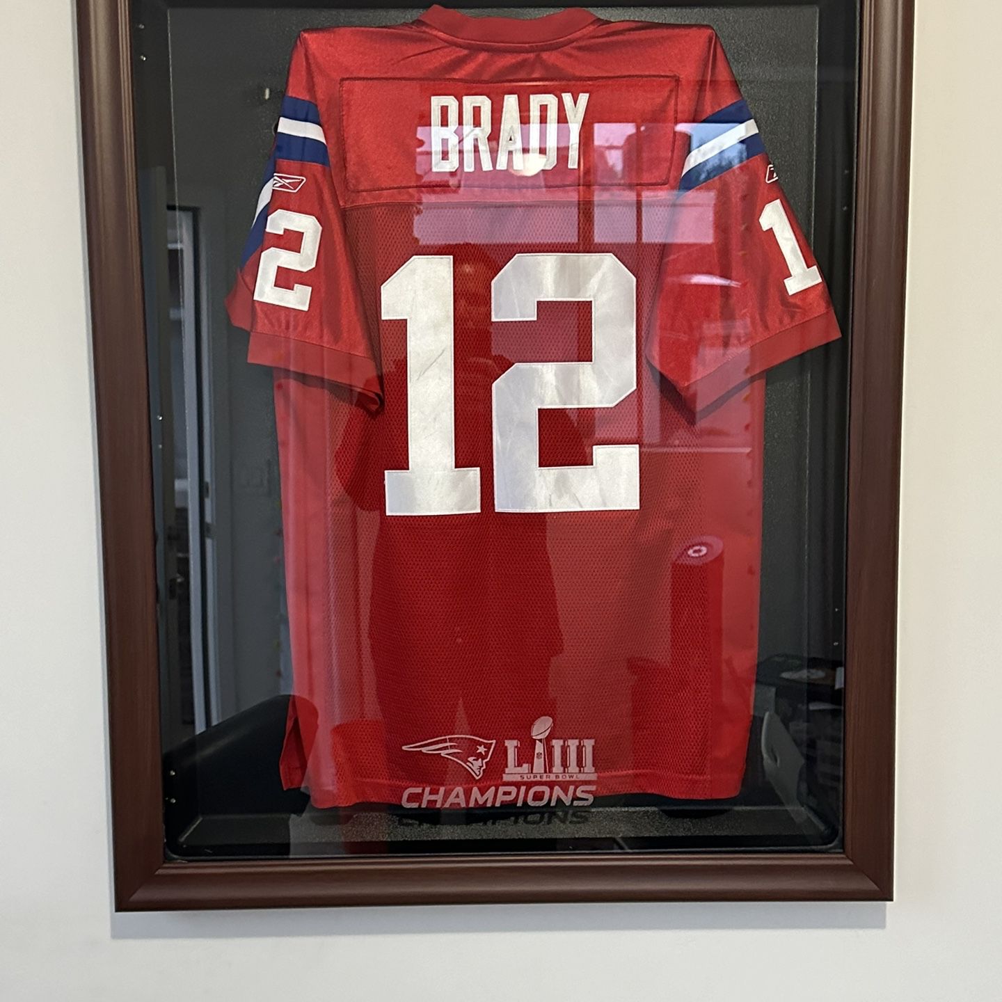 Patriots Must Go Today!  Jersey Display Case - Does Not include Jersey 