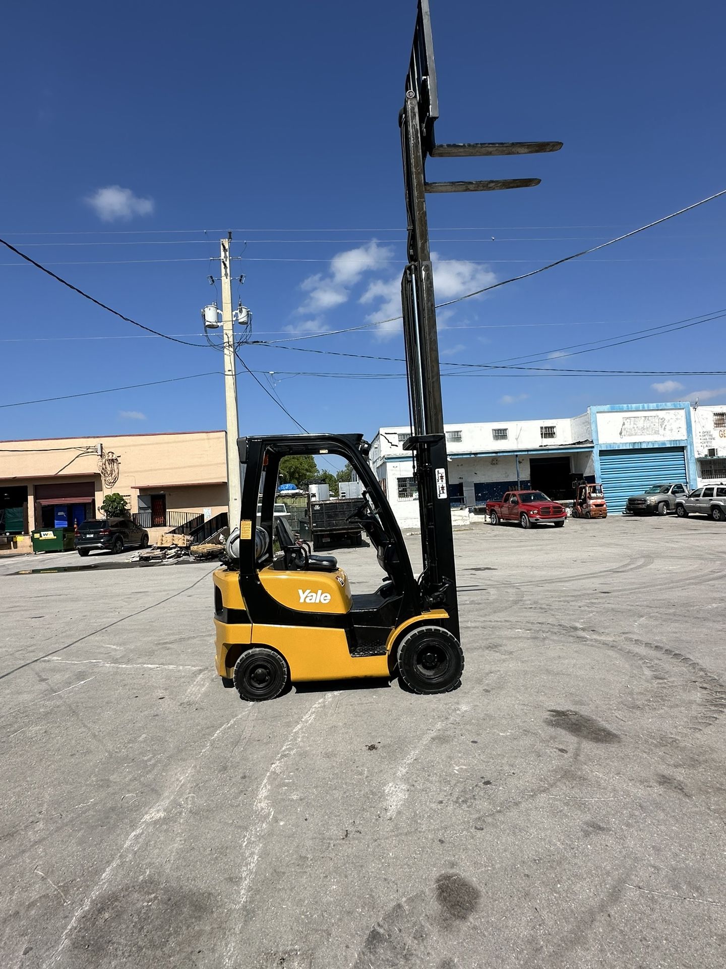 Forklift Yale