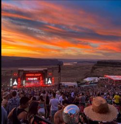 3 Dave Mathews lawn tickets