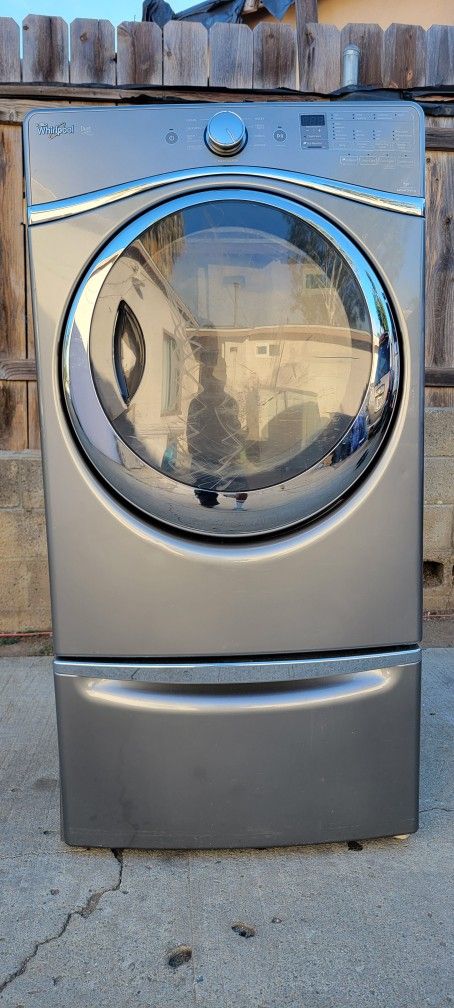 Whirlpool Duet Electric Dryer W/STEAM CYCLES