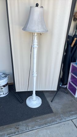 Standing Lamp 