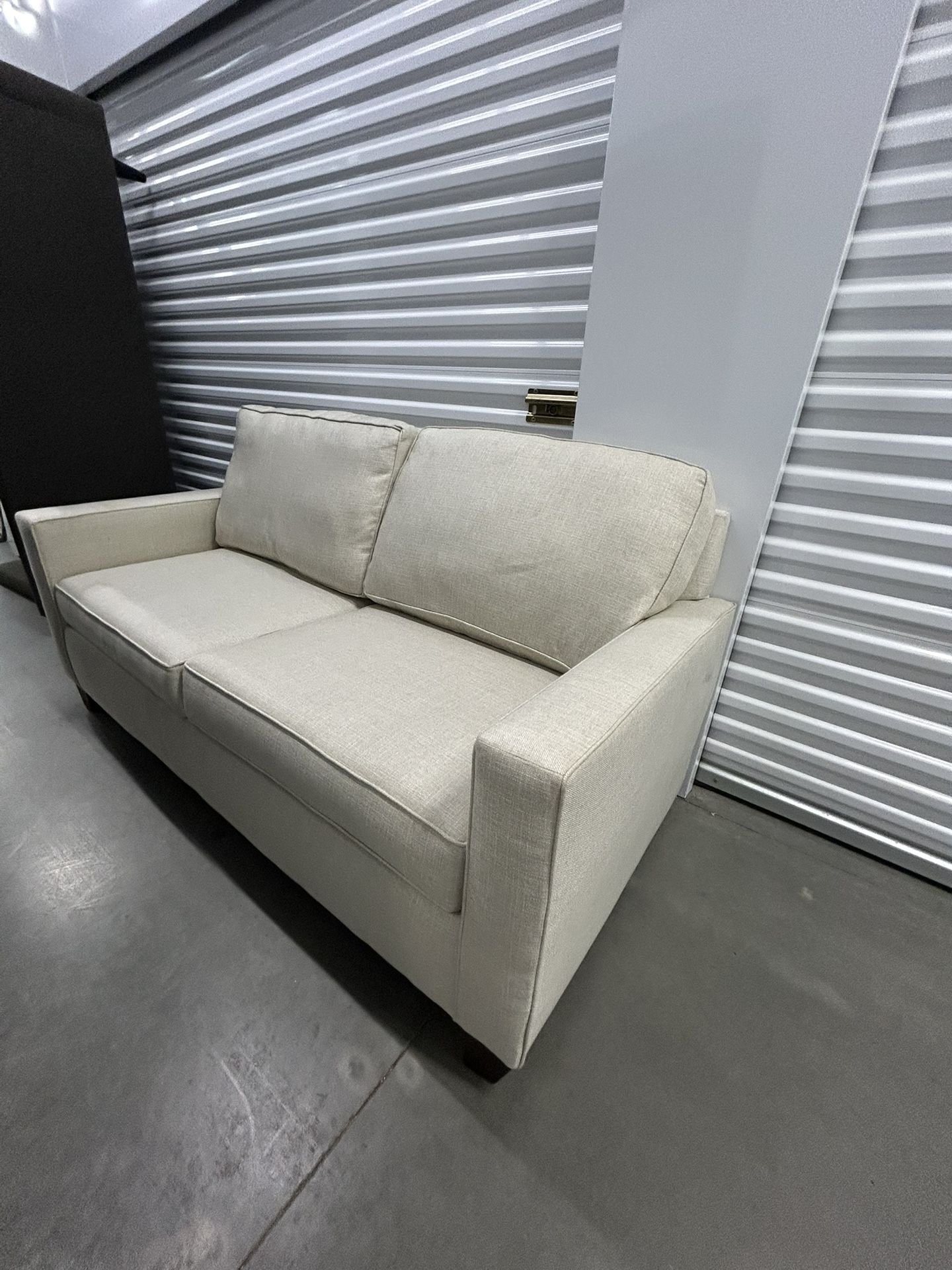 Sofa Couch FREE DELIVER