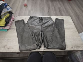 Medium Leather Leggings
