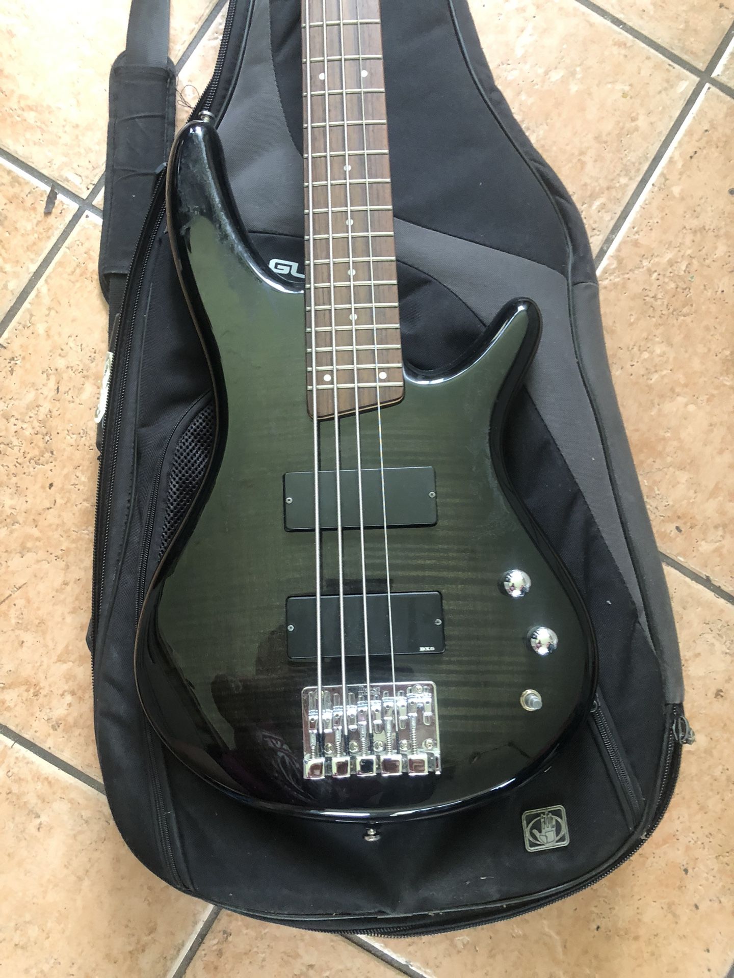IBÁÑEZ SR 305 FM. ELECTRIC BASS GUITAR