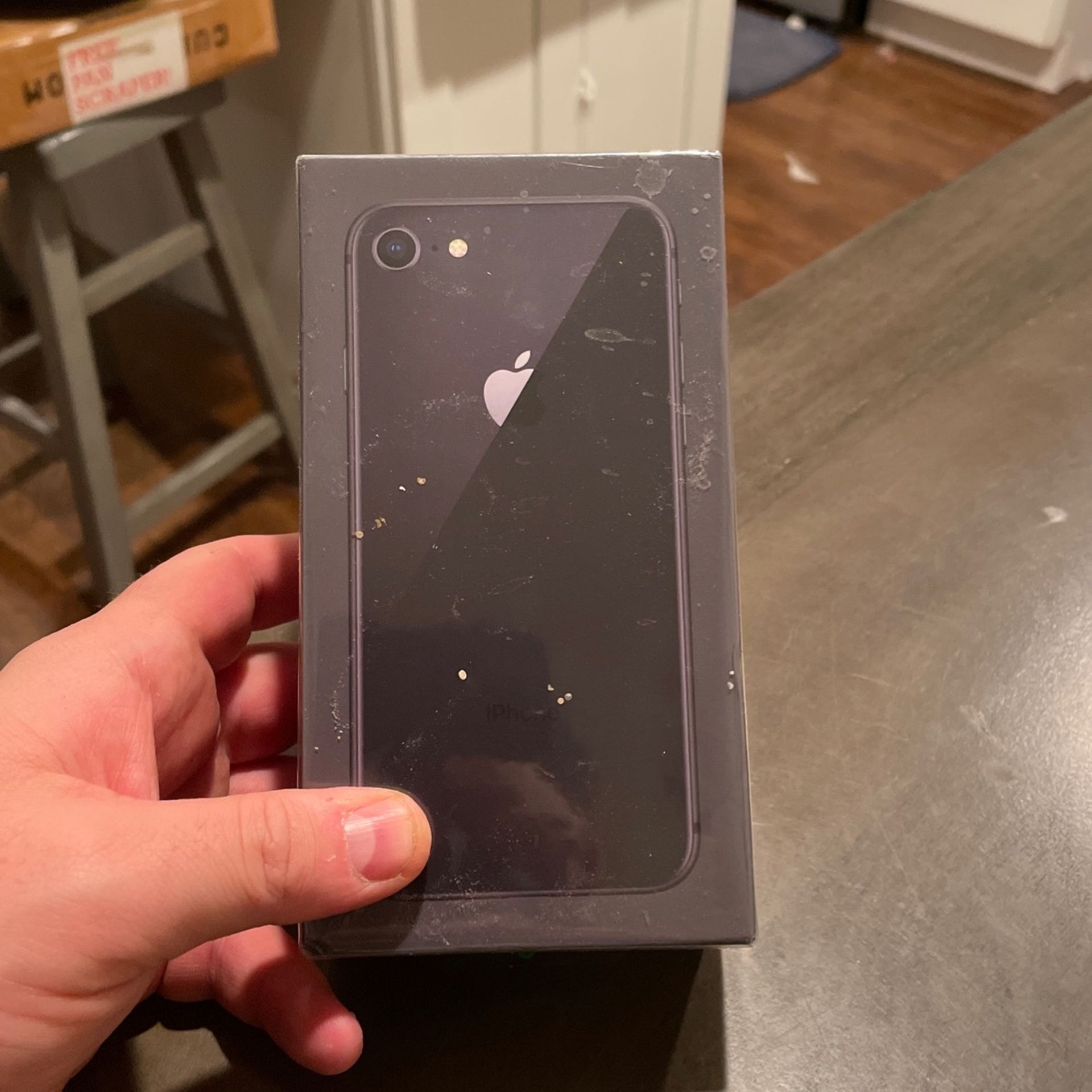 iPhone 8