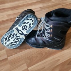 Snowboard Boots 