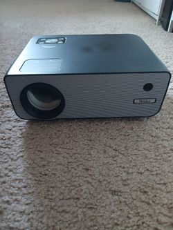 Tkisko Projector