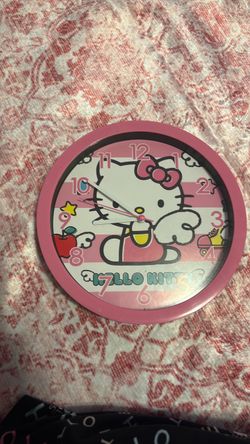 Hello kitty wall clock