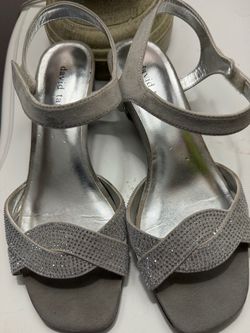 Ladies sandals