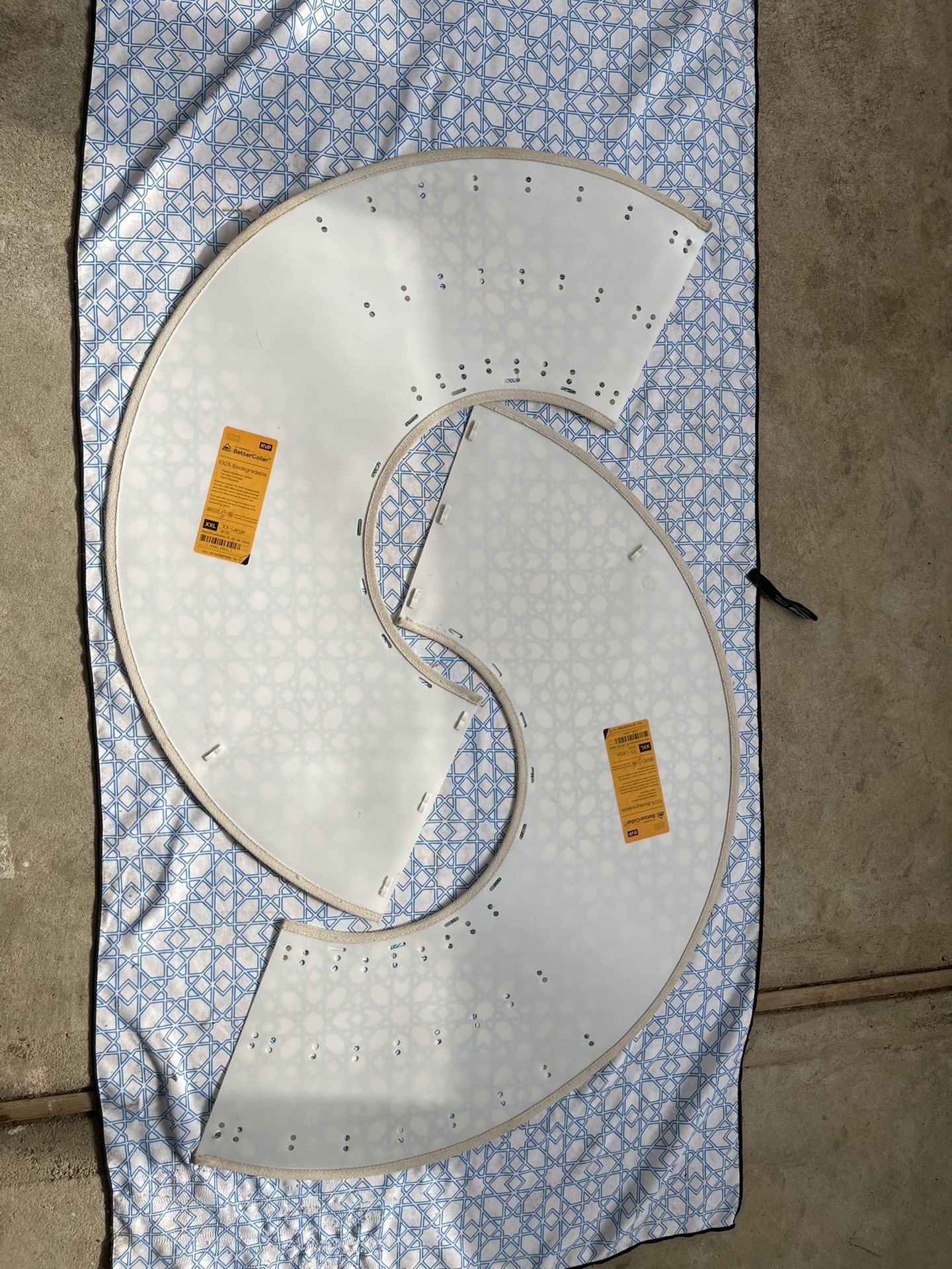 Extra  Large Dog cones 