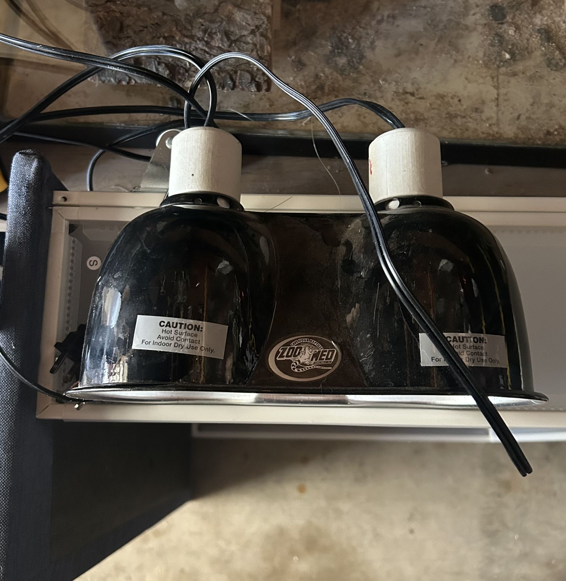 Zoomed Light Fixture