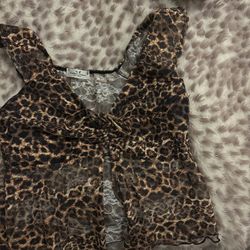 cheeta print top !