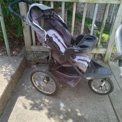 BABY TREND STROLLER 