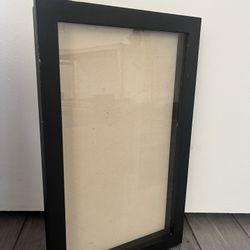 Pottery Barn Pushpin Frame 
