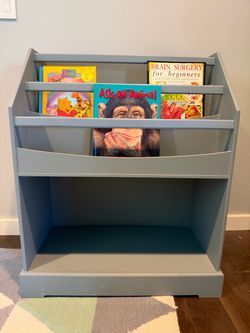 Kids bookcase