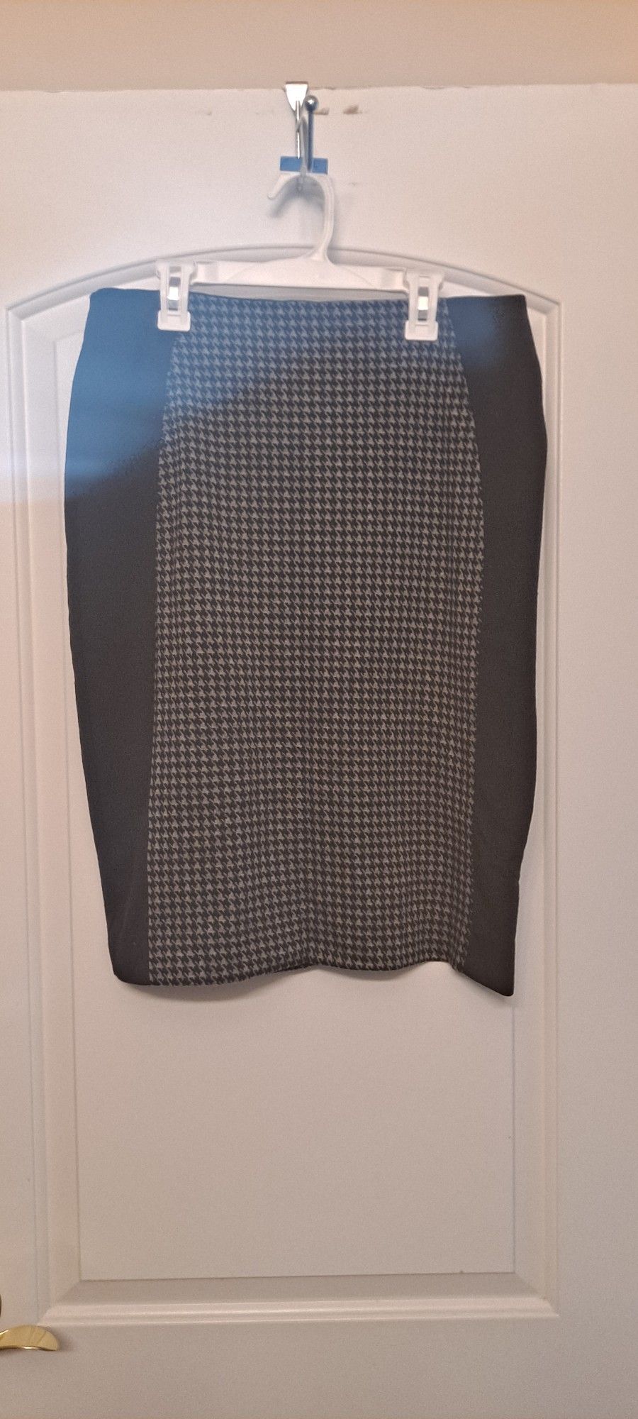 Houndstooth Skirt