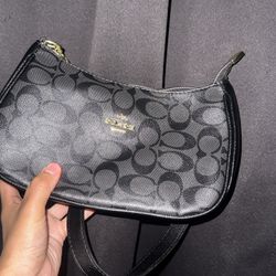 Coach Shoulder Bag