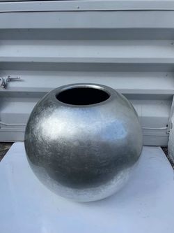 decorative vase