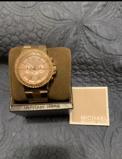 Mk watch like new