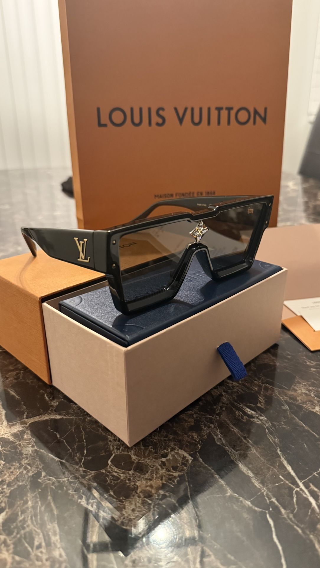 LV Cyclone Sunglasses 
