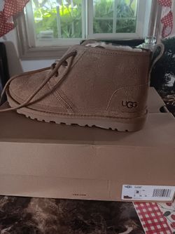 Uggs size 8 new with box