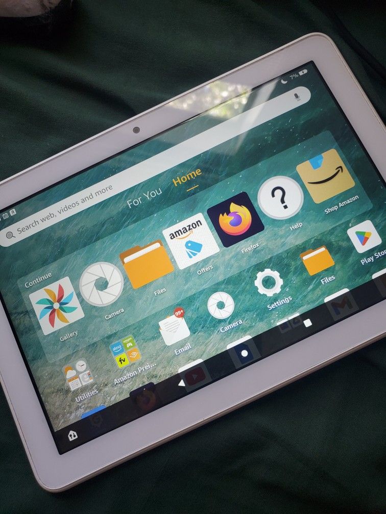 Amazon Fire Tablet 8 (10th Gen)