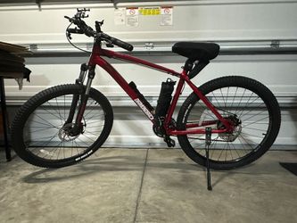 Diamondback Overdrive Hardtail Mountain Bike Red