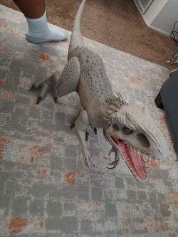 Jurassic World Indominus Rex Dinosaur Figure