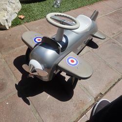 Plane Toy Ride