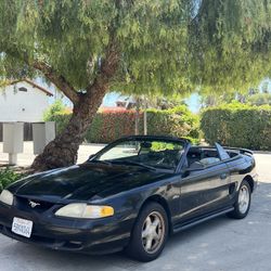 1998 Ford Mustang