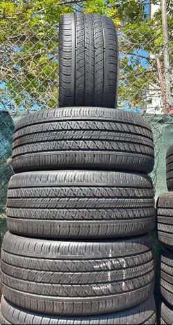 255/45/19 Continental Selling a set of 4 tires in excellent condition 🫡