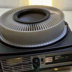 Kodak Carousel 650 Projector with everything