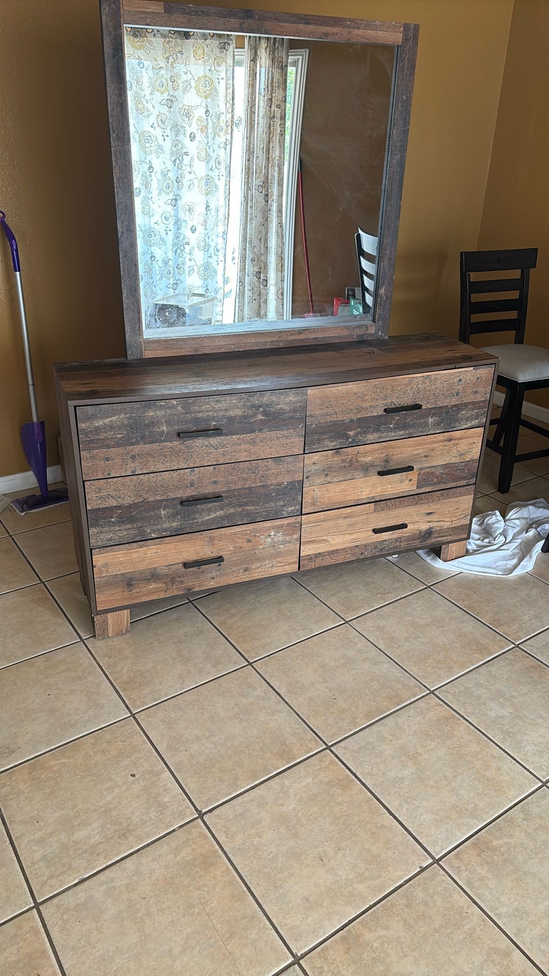 Wood Dresser