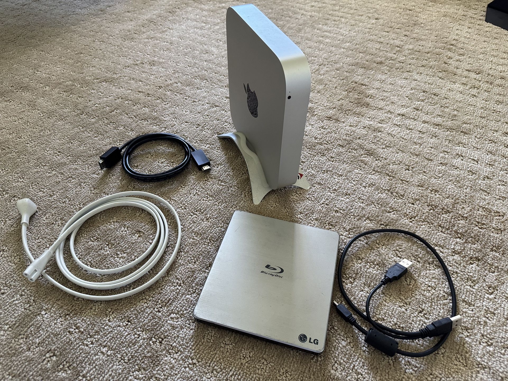 Mac Mini: Model A1347 256SSD