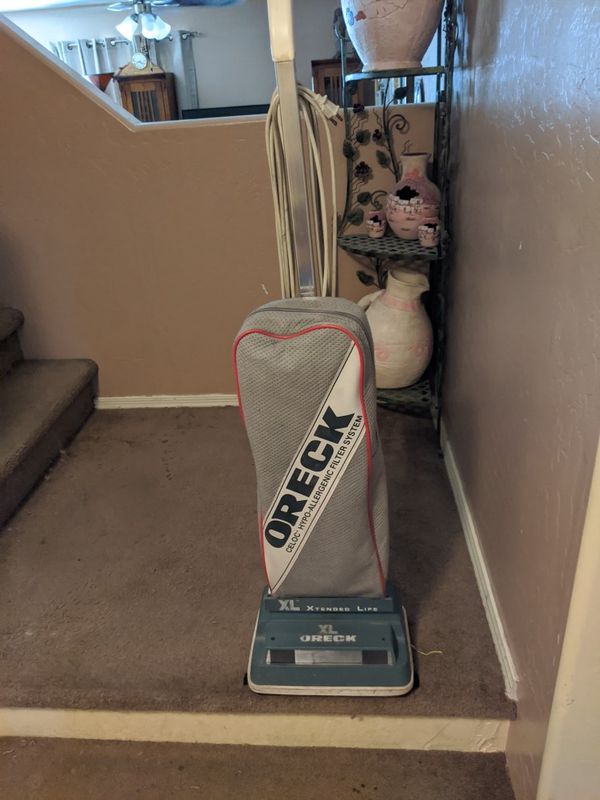 Oreck vacuum cleaner works great for Sale in Glendale, AZ OfferUp