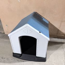 Dog House 