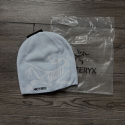 Arteryx Blue and White Beanie 
