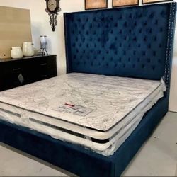 King Size Velvet Upholstered Panel Bed Blue 🤩 New Brand 🎈 On Display🏠 Recamara ✅ 