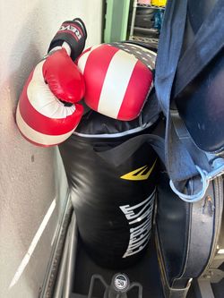 40 pound punching bag