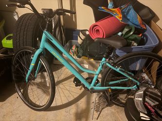 Specialized Alibi C Step-Through hybrid/comfort bike