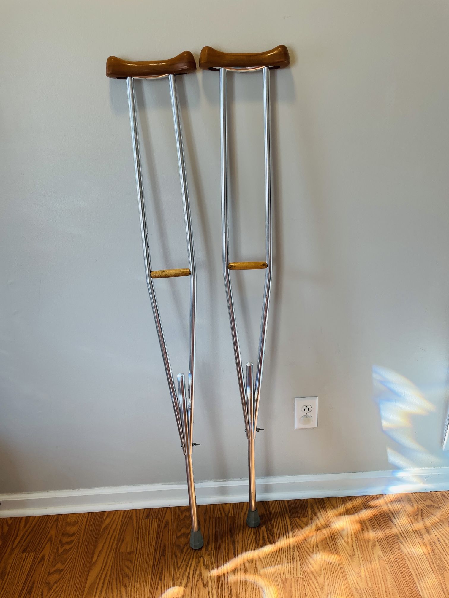 Crutches