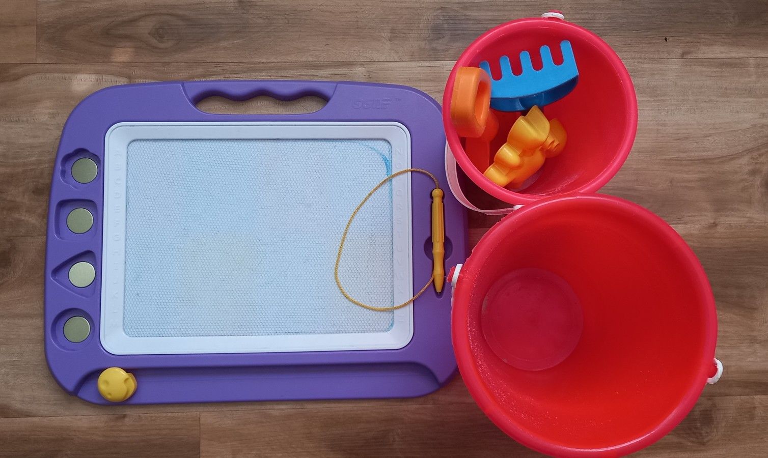 Magnetic Drawing Board And Sand Toys