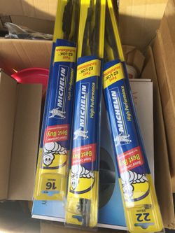 Michelin windshield bundle sale !!!! 20 dollar !!!!!