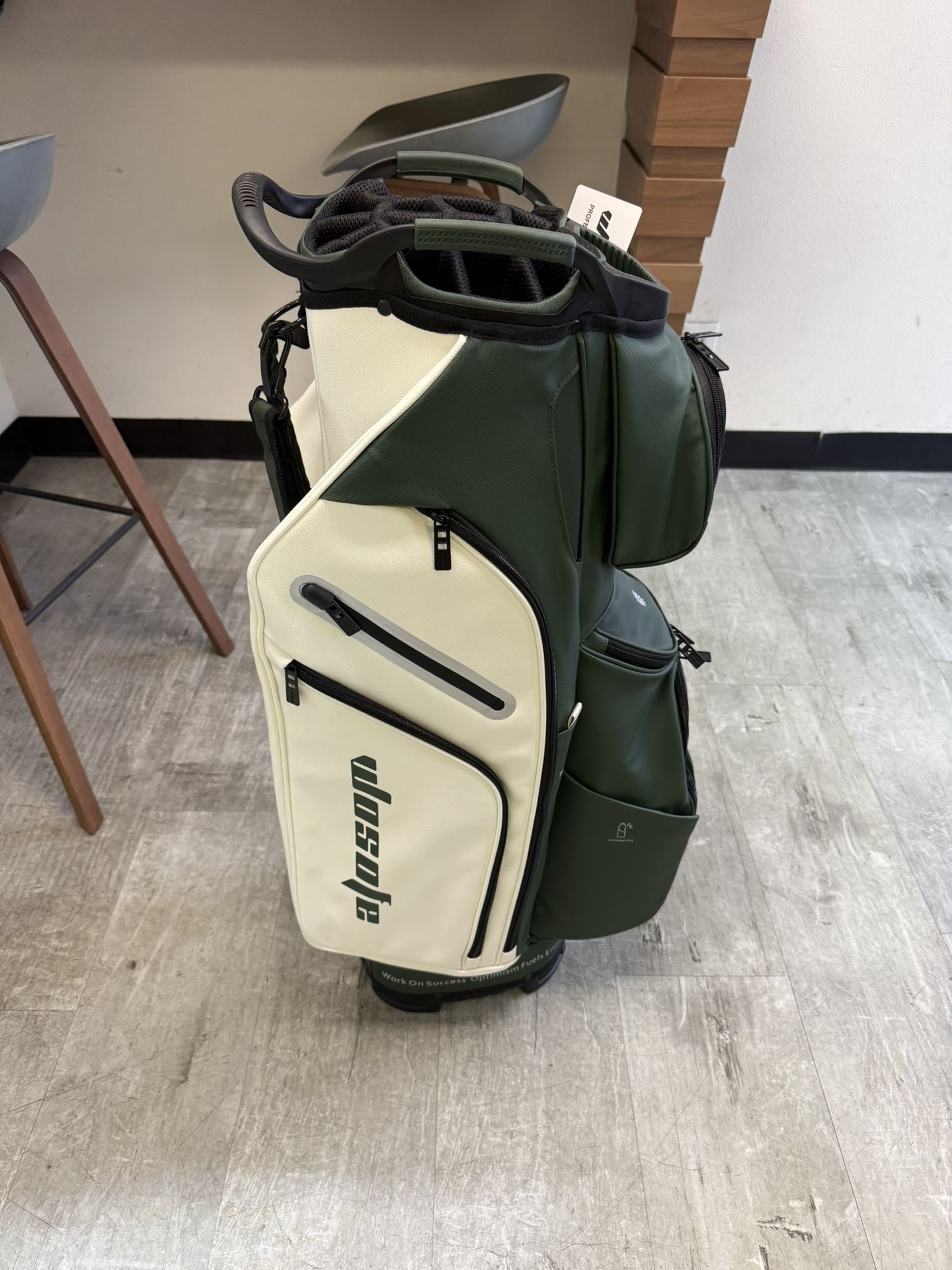 Brand New Wosofe Golf Bag