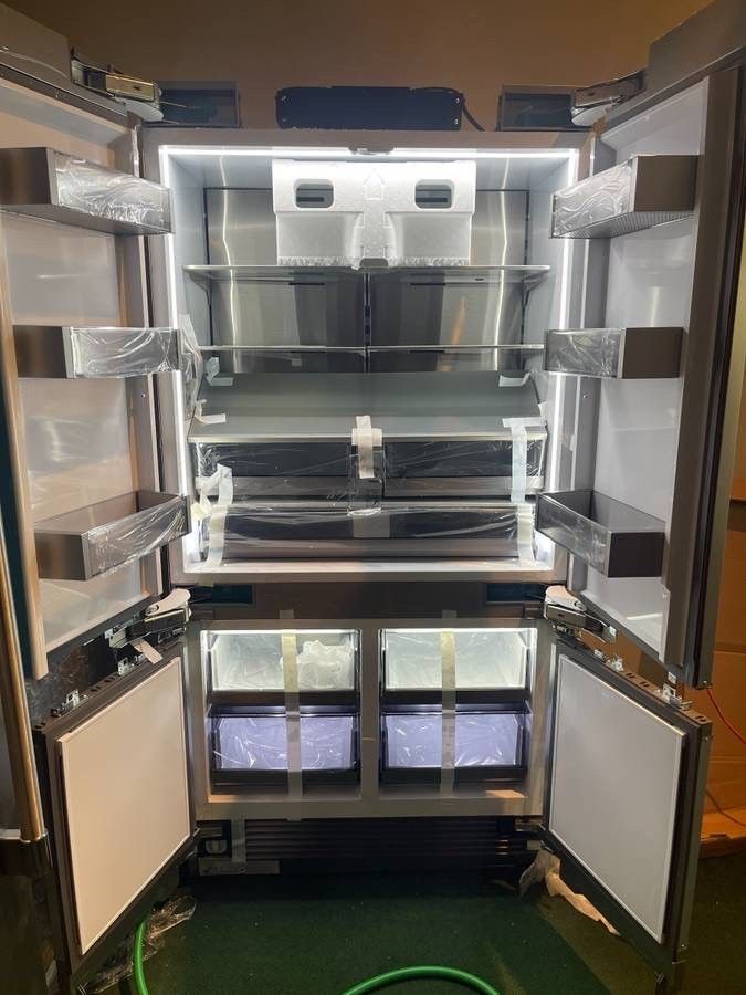 Brand NEW- Dacor 42" Build In Refrigerator In Panel Ready