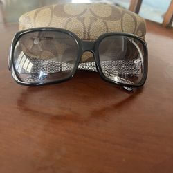 Women’s Sun Glasses 