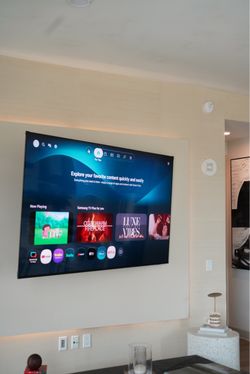 Samsung Micro RGB R85H 85” TV