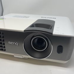 BenQ Projector Mx720 Great Condition