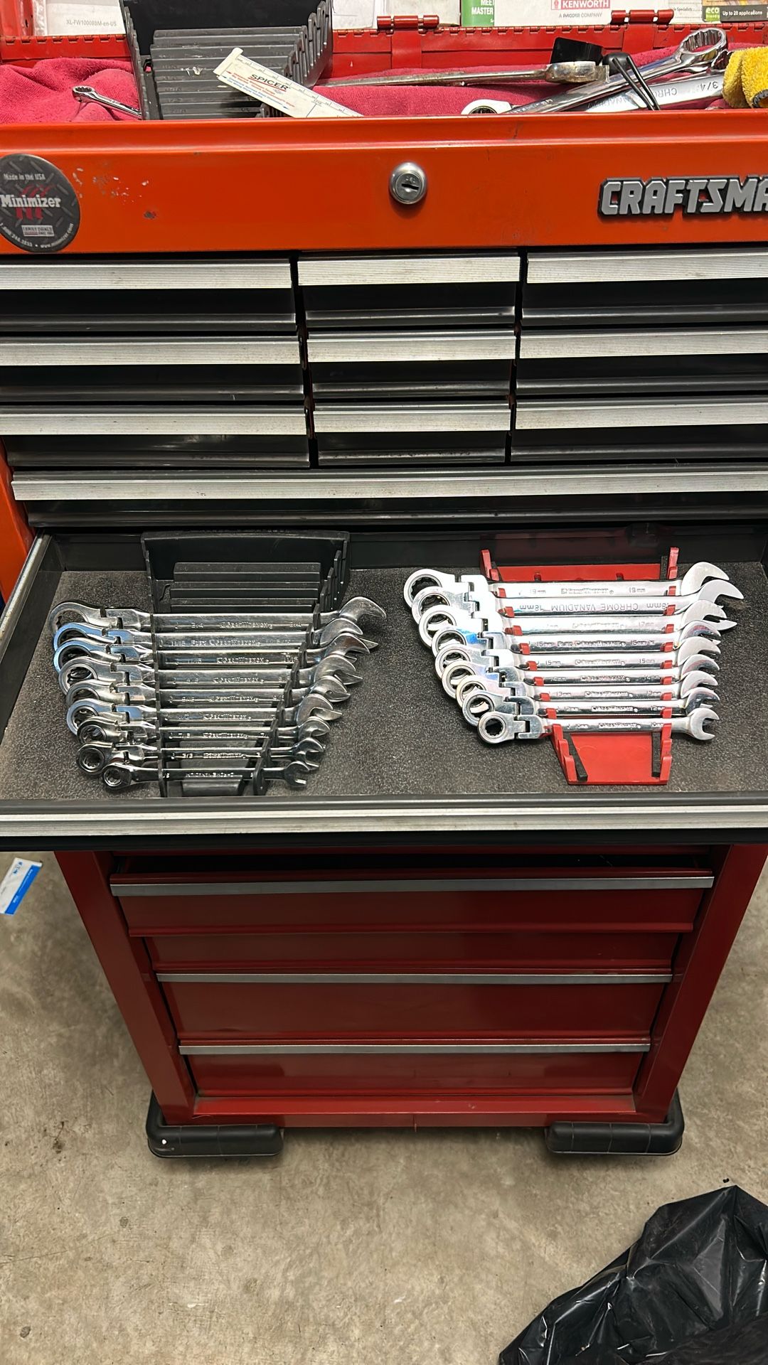 Ratcheting Wrenches