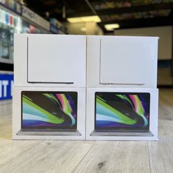 MacBook Pro 13 inch M2 Chip & MacBook Air M2 Chip Available 